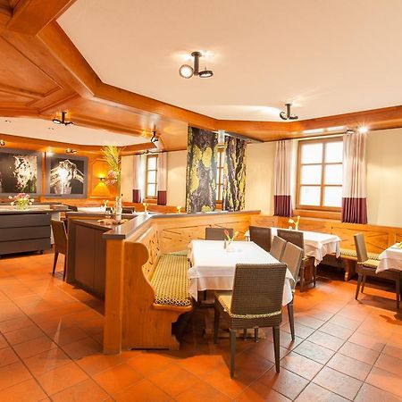 Hotel Restaurant Jaegerhof Weisendorf エクステリア 写真