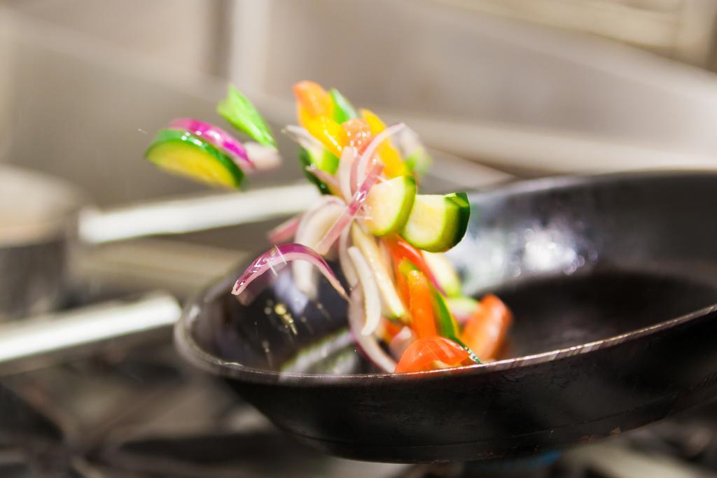 Hotel Restaurant Jaegerhof Weisendorf エクステリア 写真