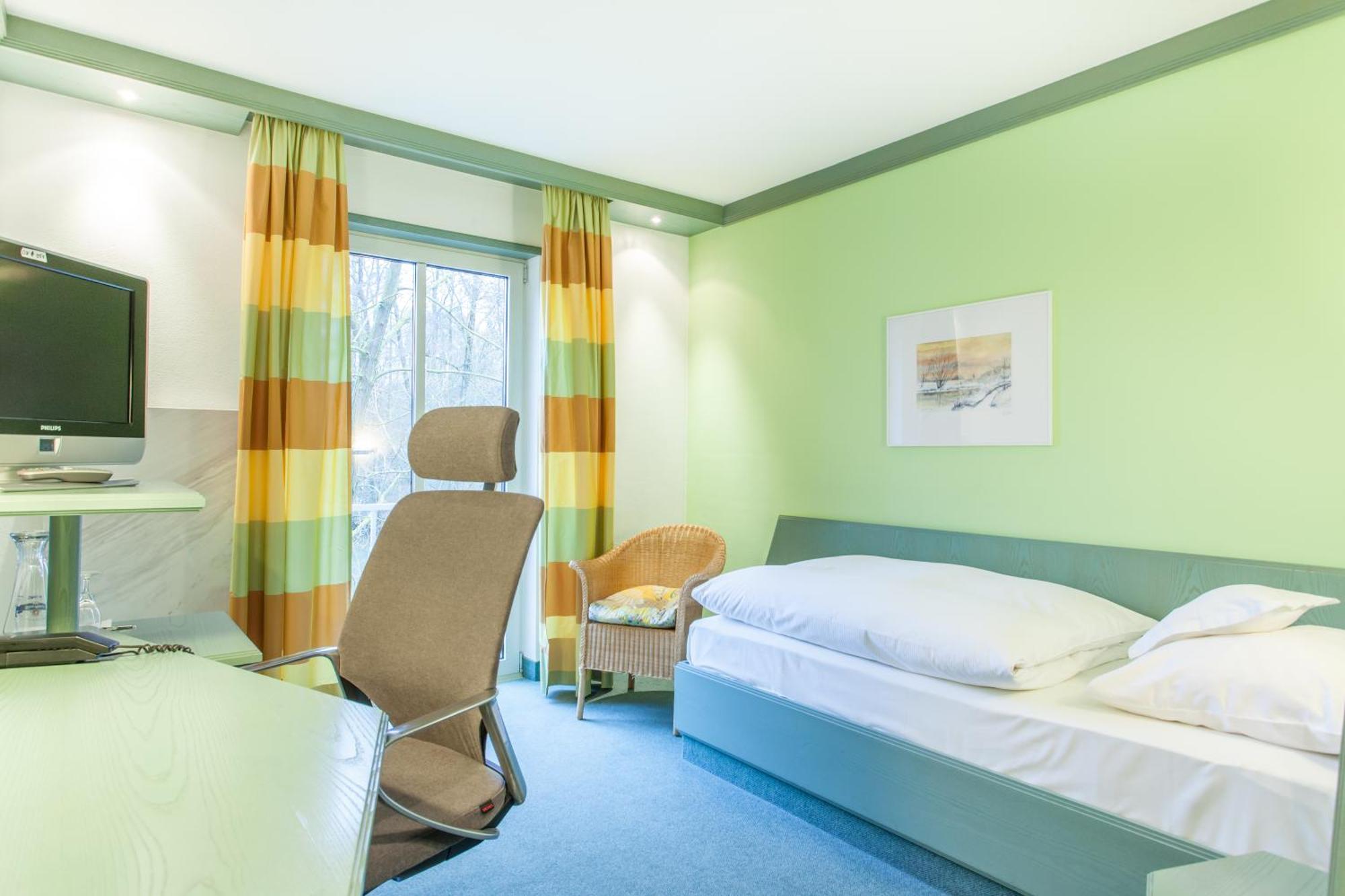 Hotel Restaurant Jaegerhof Weisendorf 部屋 写真