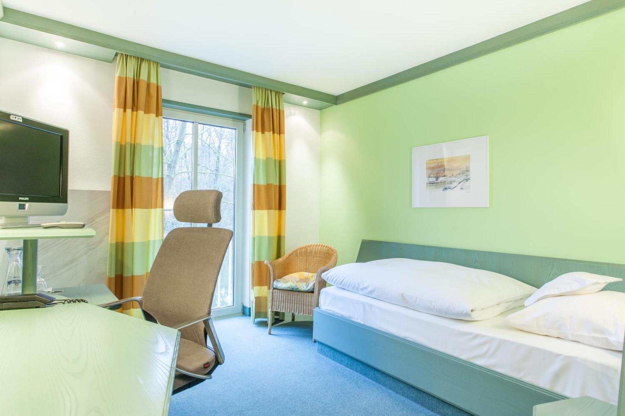 Hotel Restaurant Jaegerhof Weisendorf 部屋 写真